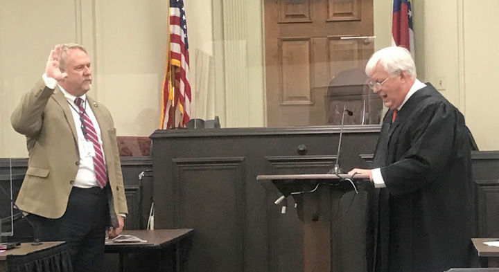 Studdard takes oath of office